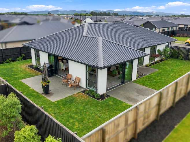 4 Hawk Close, Rolleston