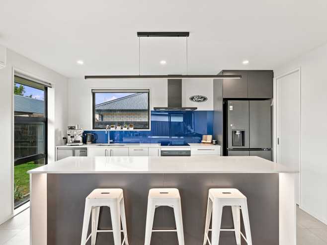 4 Hawk Close, Rolleston
