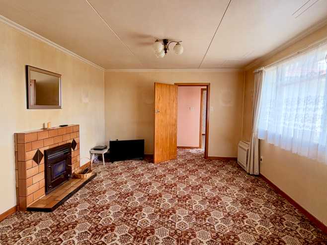 6 Lorne Dacre Road, Lorneville
