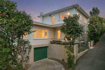 74 Ponsonby Road, Karori
