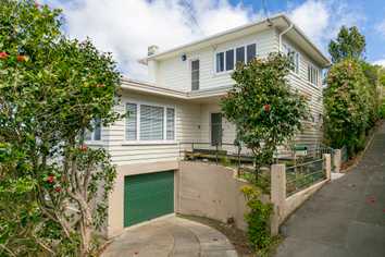 74 Ponsonby Road, Karori