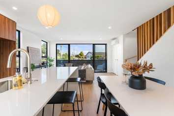 37B Bay Street, Red Beach