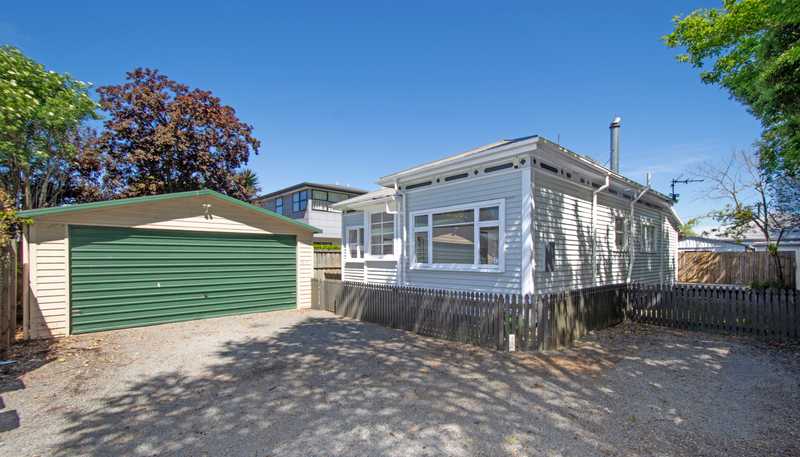 51 Cadogan Street, Sydenham