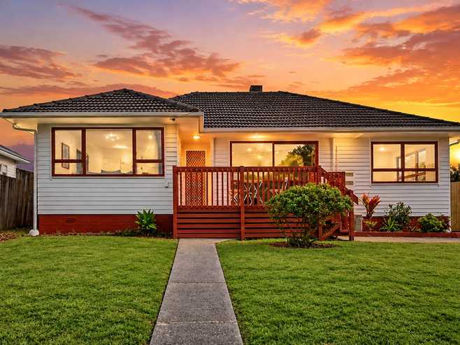 16 Antrim Crescent, Otara