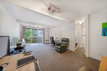 141J Churton Drive, Churton Park
