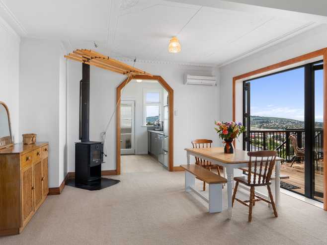 19 Dacre Court, Clyde Hill