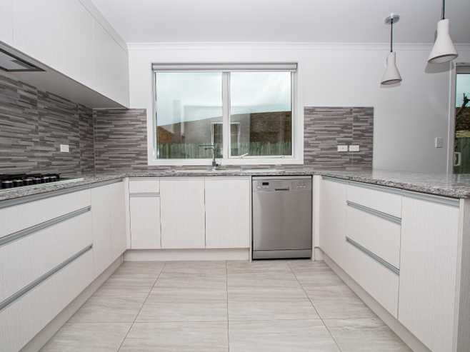 27 Cabourne Drive, Fitzroy