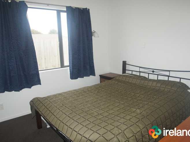 Room 2/378 Armagh Street, Linwood