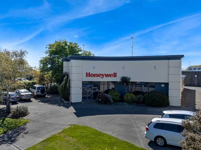 Secure tenancy, substantial landholding