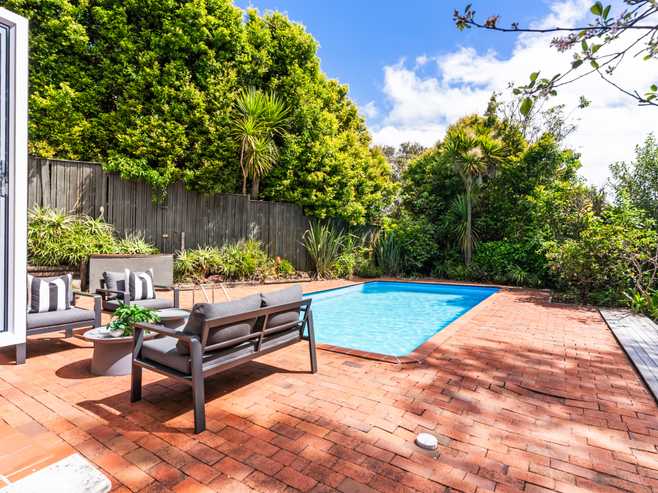 263B Titirangi Road, Titirangi