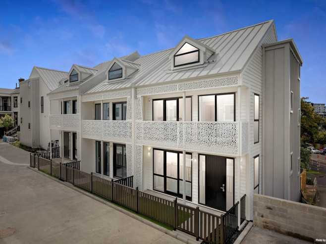 6  Mohimohi Lane, Epsom