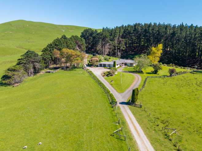 8766 Route 52, Dannevirke