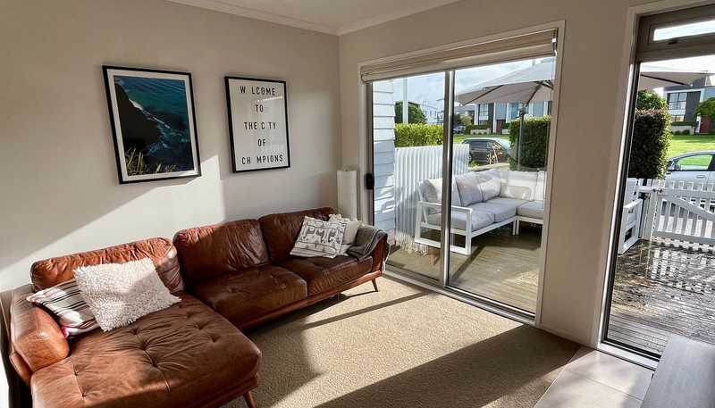 19 Rangihina Road, Hobsonville