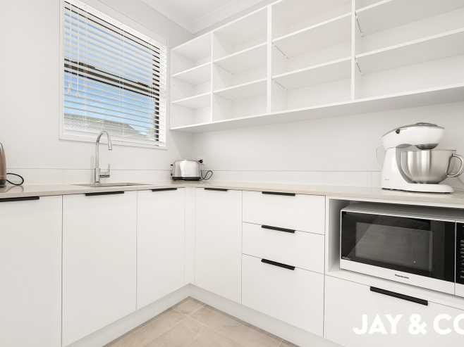 1 Beckby Way, Clevedon