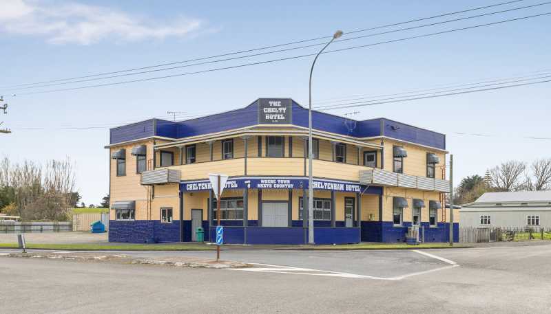 1469 Kimbolton Road, Cheltenham