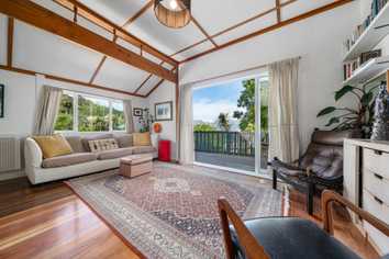 55 Hawkhurst Road, Lyttelton