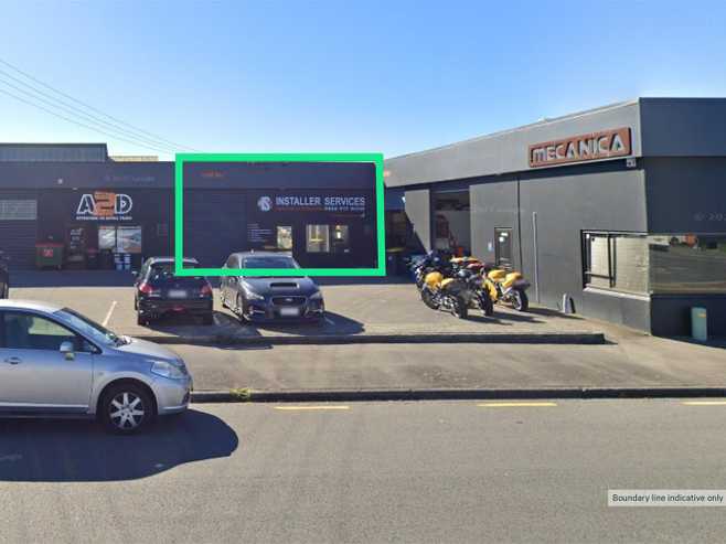 Affordable Central Sydenham Industrial Unit