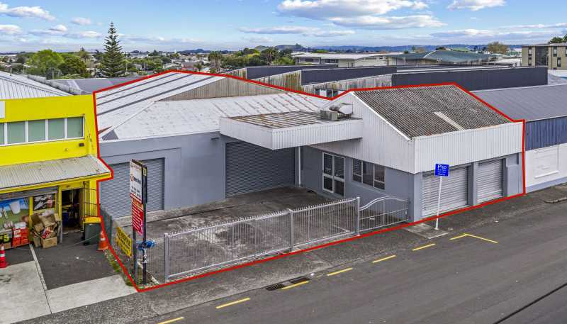 7-9 Queen Street, Otahuhu