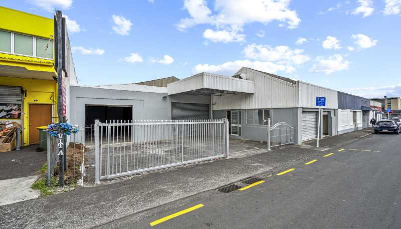 7-9 Queen Street, Otahuhu