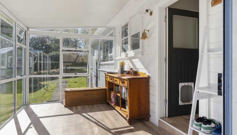 2096 Masterton Stronvar Road, Stronvar