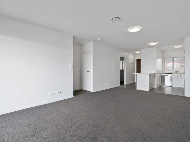 2Bdrm (Lea/4045 Great North Road, Glen Eden