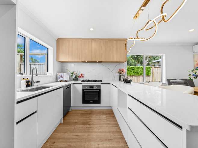 27E Greenhill Crescent, Pakuranga Heights