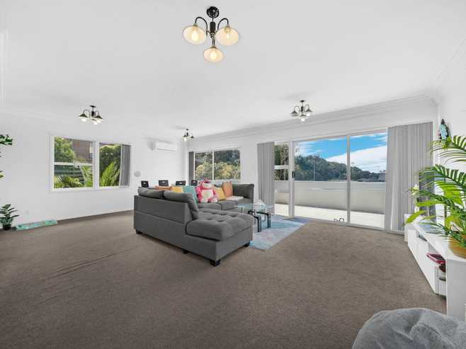 21 McCrystal Avenue, Bucklands Beach