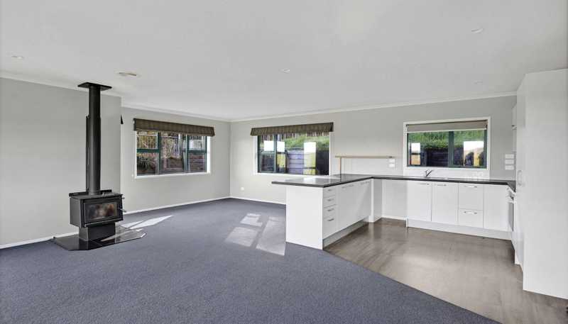 318 Kupara Road, Inglewood