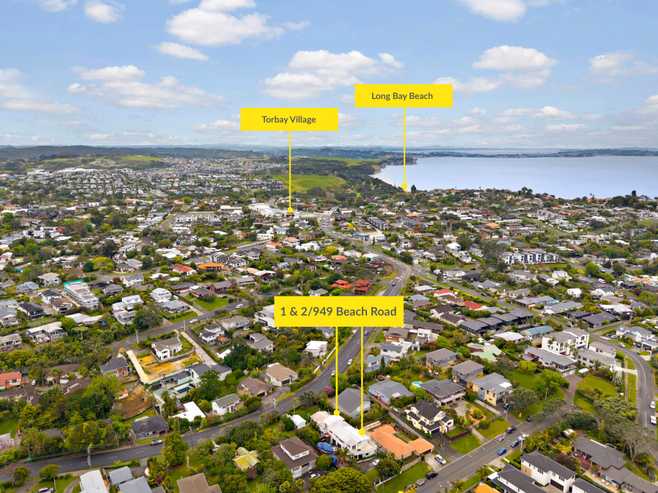 1 & 2/949 Beach Road, Torbay