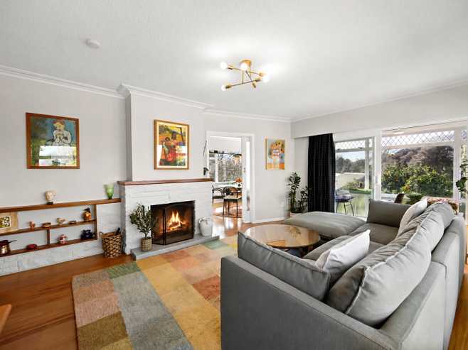 15 Chedworth Avenue, Chedworth