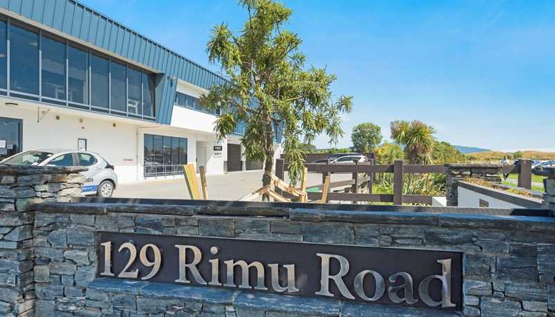 129 Rimu Road, Paraparaumu