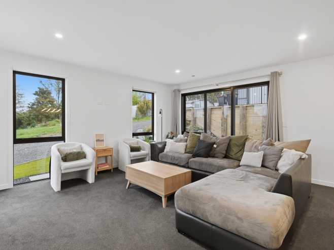 84 Hyde Street, Kingswell