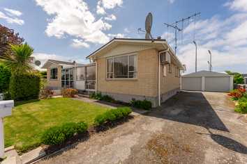 1/207A Otipua Road, West End