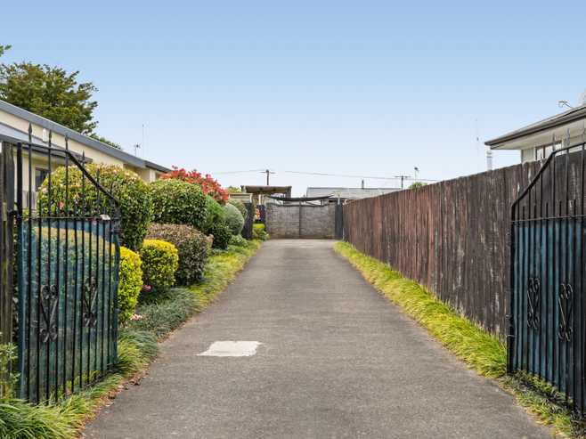 5a Edmund Road, Mangakakahi