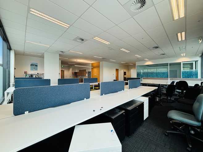 Ground Floor Office with Carparking