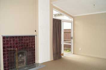 109 Bay View Road, Saint Kilda