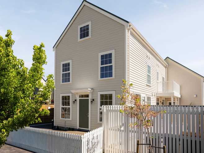 1/51 Onslow Street, Saint Albans