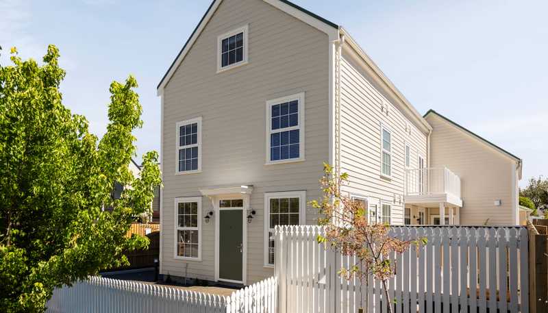 1/51 Onslow Street, Saint Albans