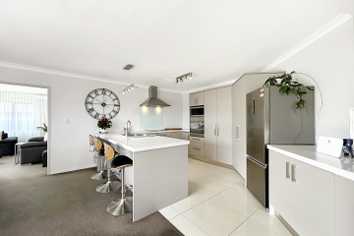 24 Coby Sydney Drive, Bell Block