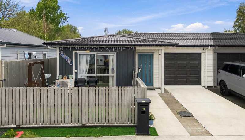 19 Harore Road, Takanini