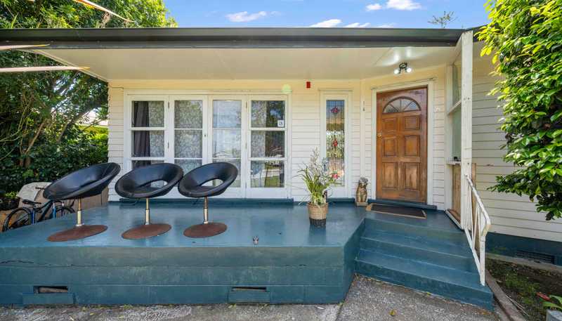 27 Pandora Place, Pakuranga
