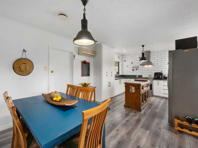 21 Oxford Street, Picton
