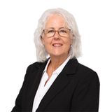 Christine Maynard