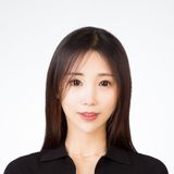 Halle Zhang